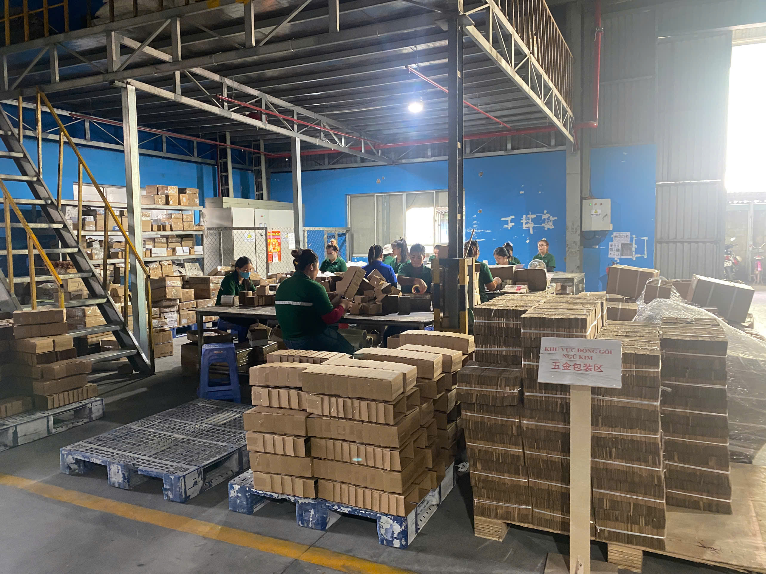 Packaging materials 7.jpg
